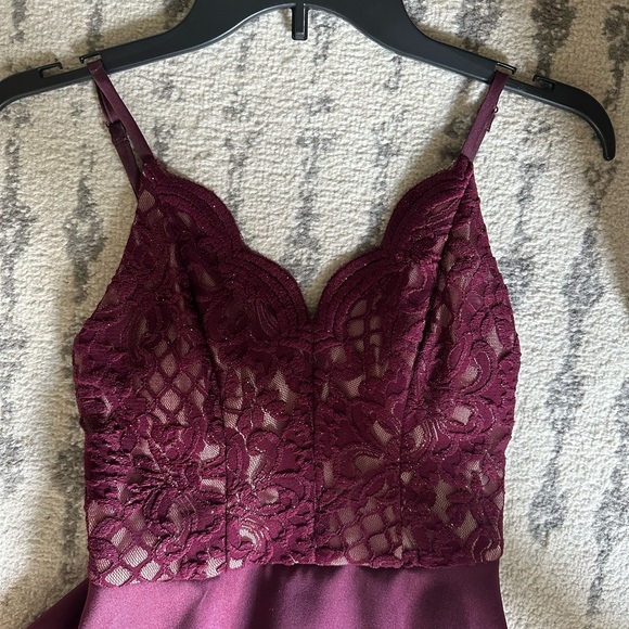 Prom Dress!! - Picture 2 of 4